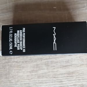Mac airbrush foundation makeup "polished Ivory"